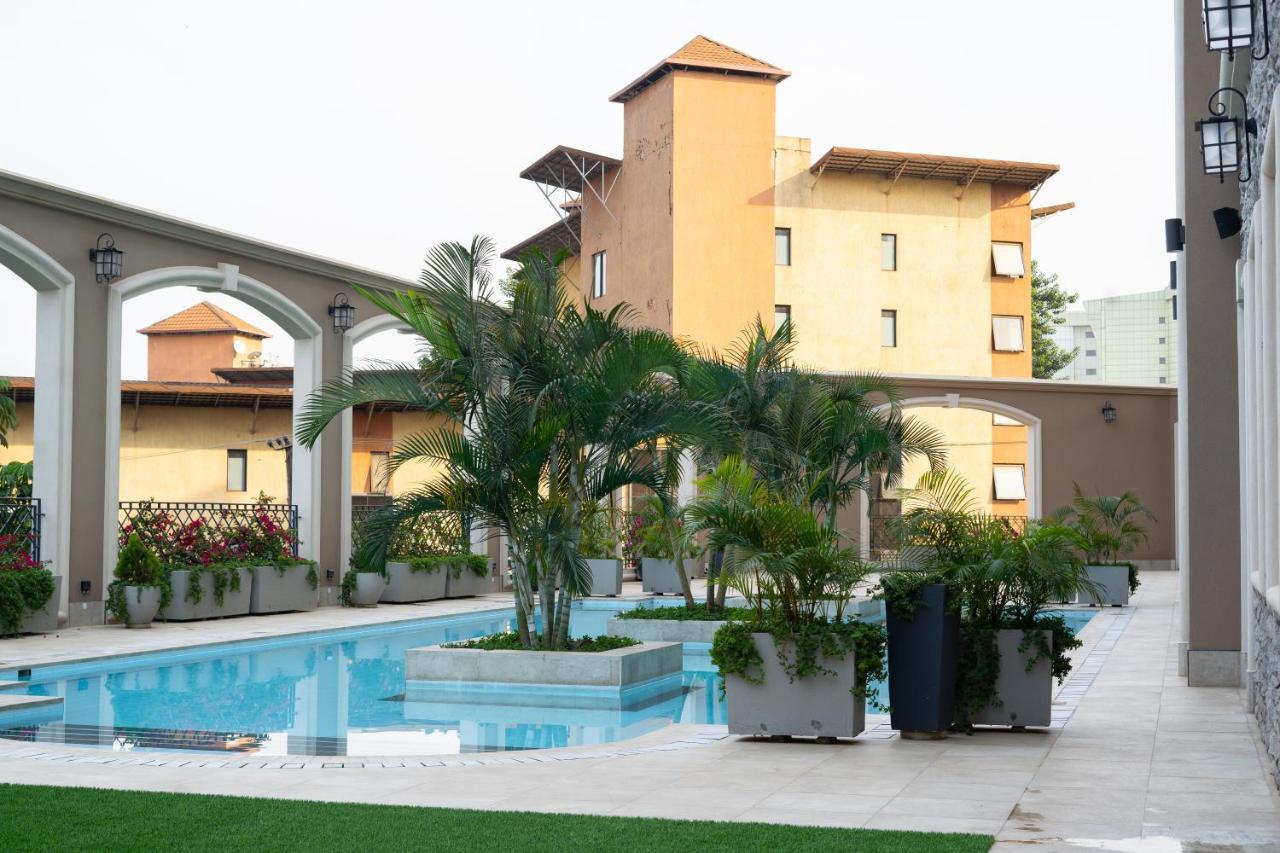 Fontis Residences Hotel Kampala Exterior photo