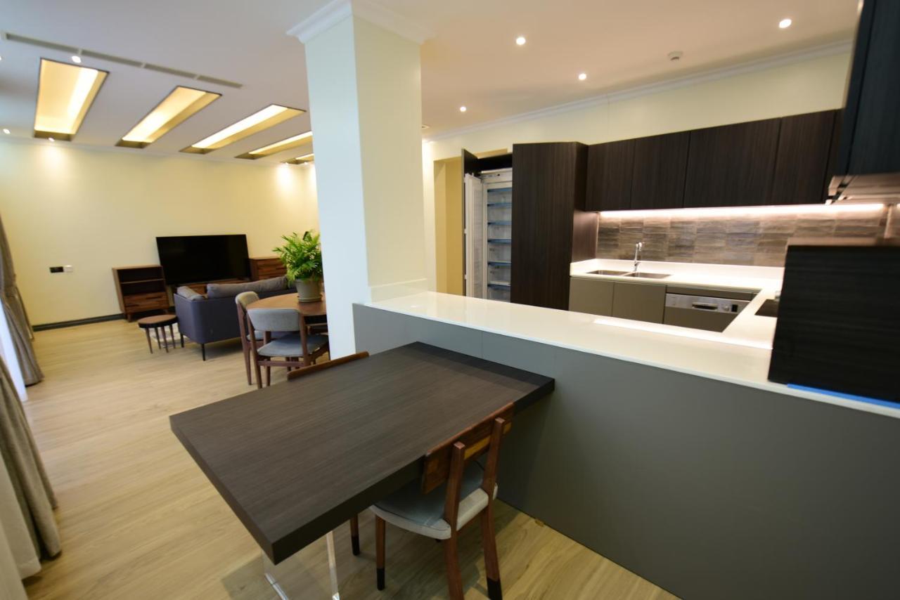 Fontis Residences Hotel Kampala Exterior photo